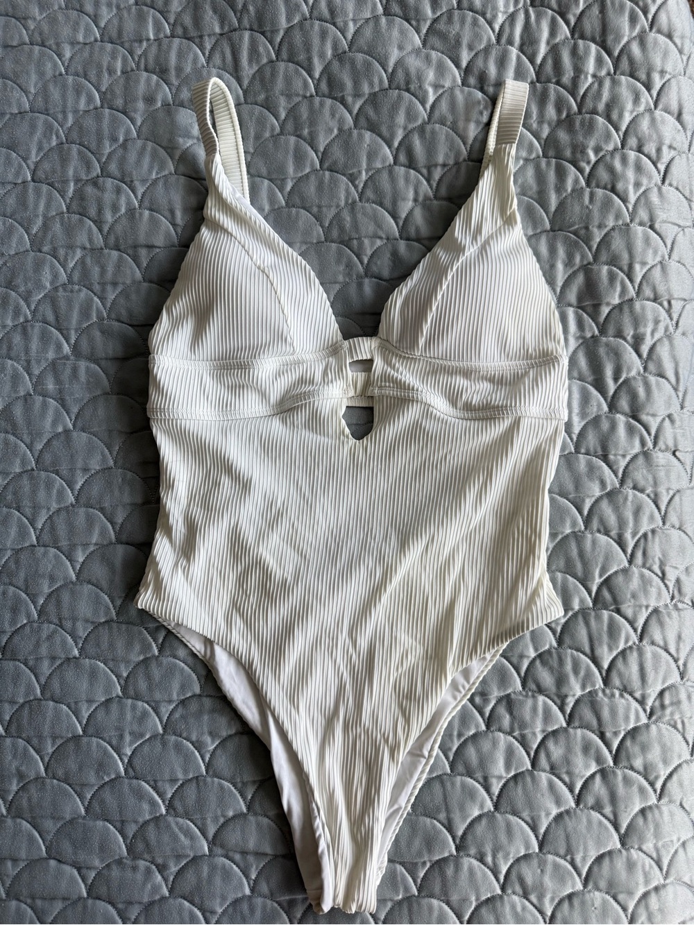 Fashion Nova Ivory Ribbed One-Piece Swimsuit with Keyhole